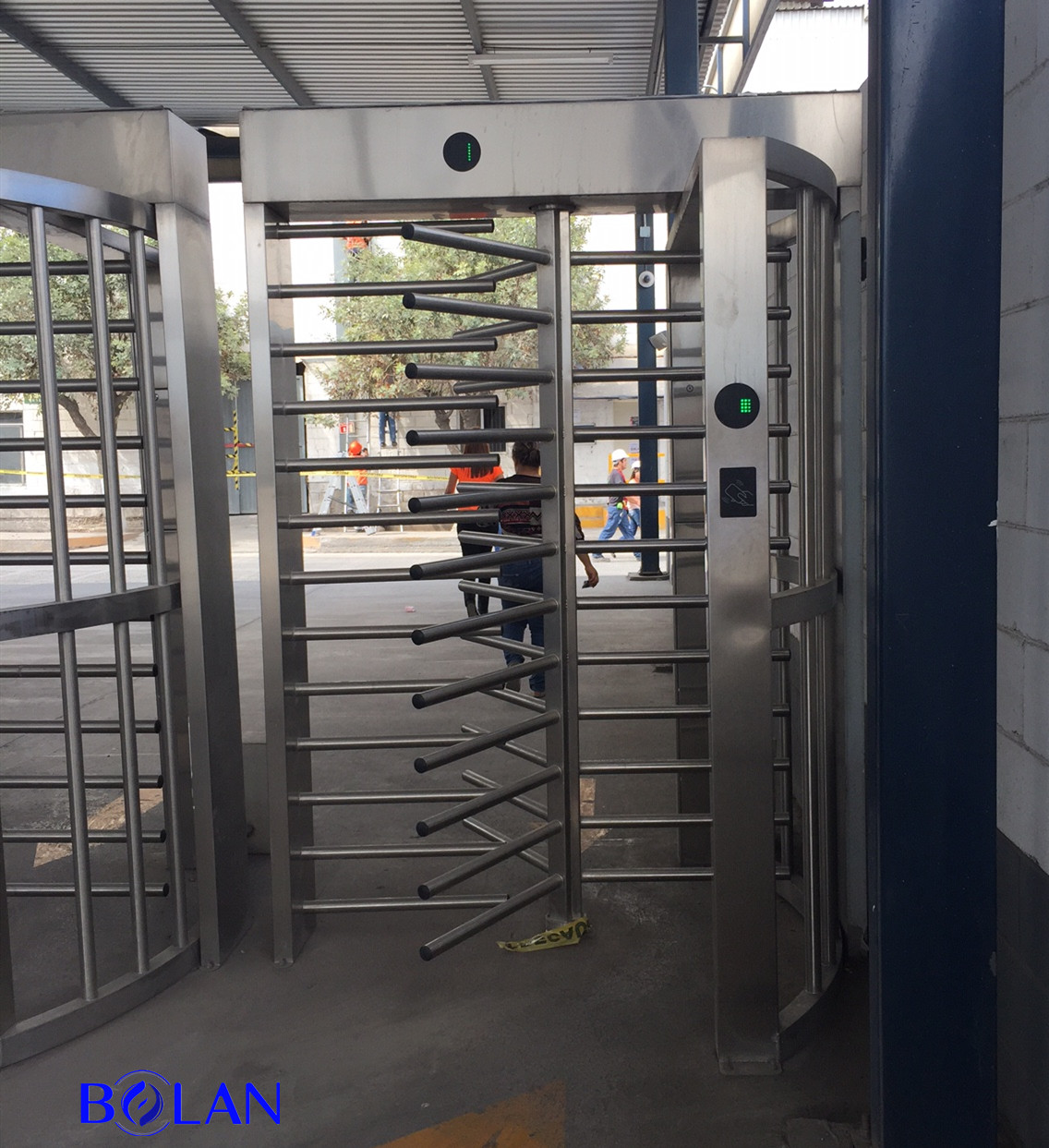 Full height turnstile gate